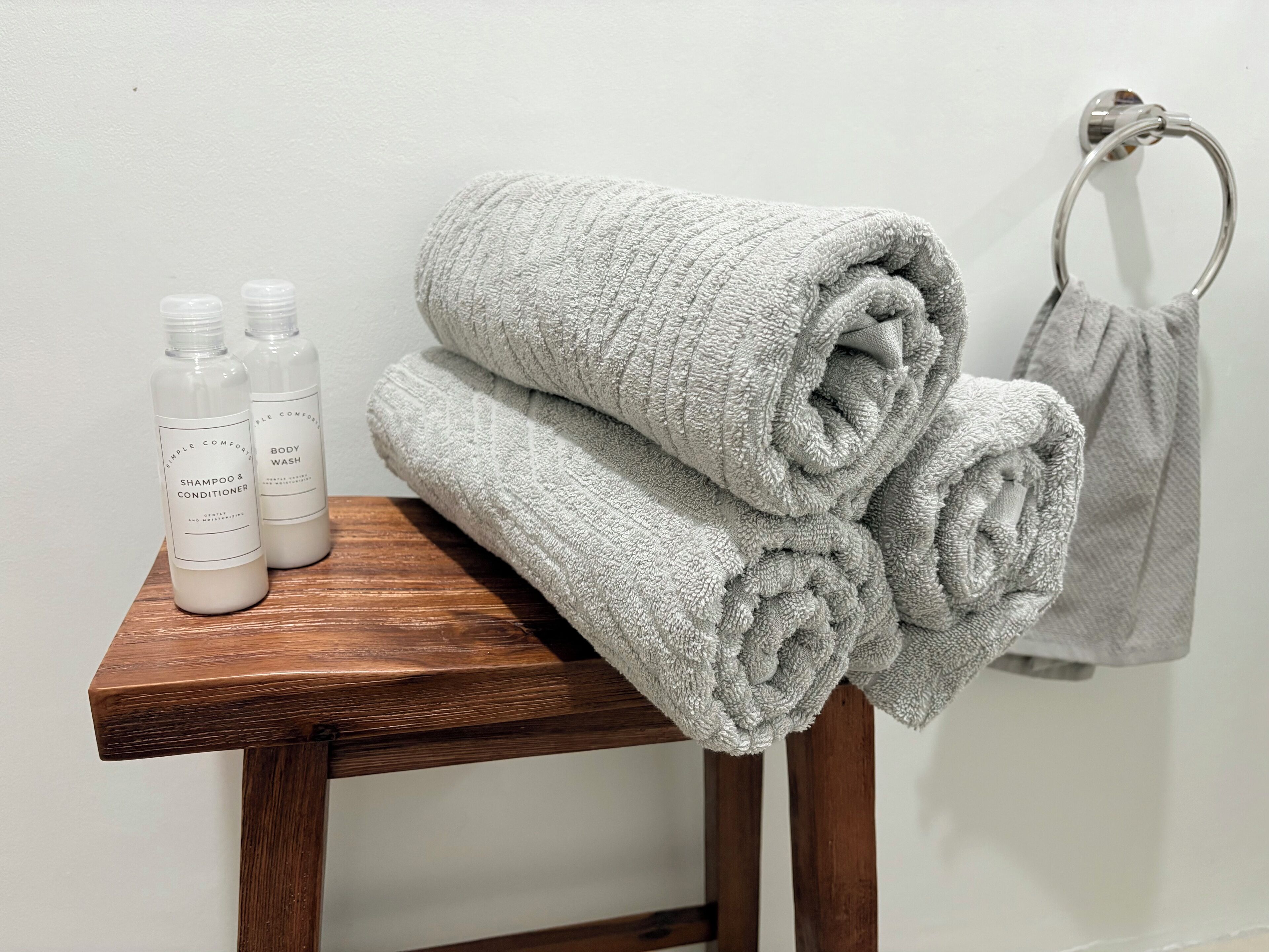 Shower, bidet, towels, soap