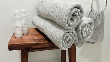 Shower, bidet, towels, soap