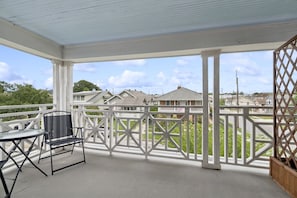 Property grounds - Fully Furnished 2bd/1.5ba One Block from Carrolton (New Orleans)