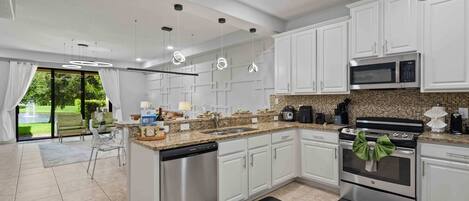 Microones, forn, placa de cuina i rentaplats