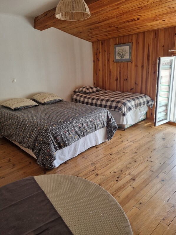 3 chambres, Wi-Fi, draps fournis