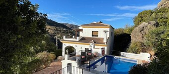 Spanish country house. Completely free, yet two restaurants within walking distance.