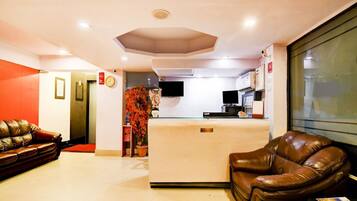 House | Reception