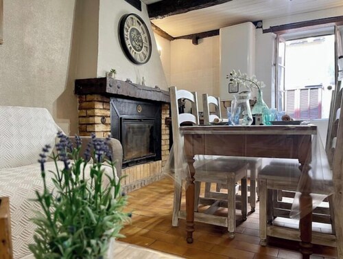 Authentic Charming Studio