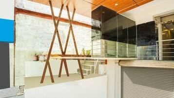 Rumah | Resepsionis