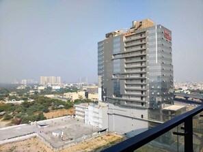 Property grounds - Cherrys Cottage Luxury studio (Gurugram)