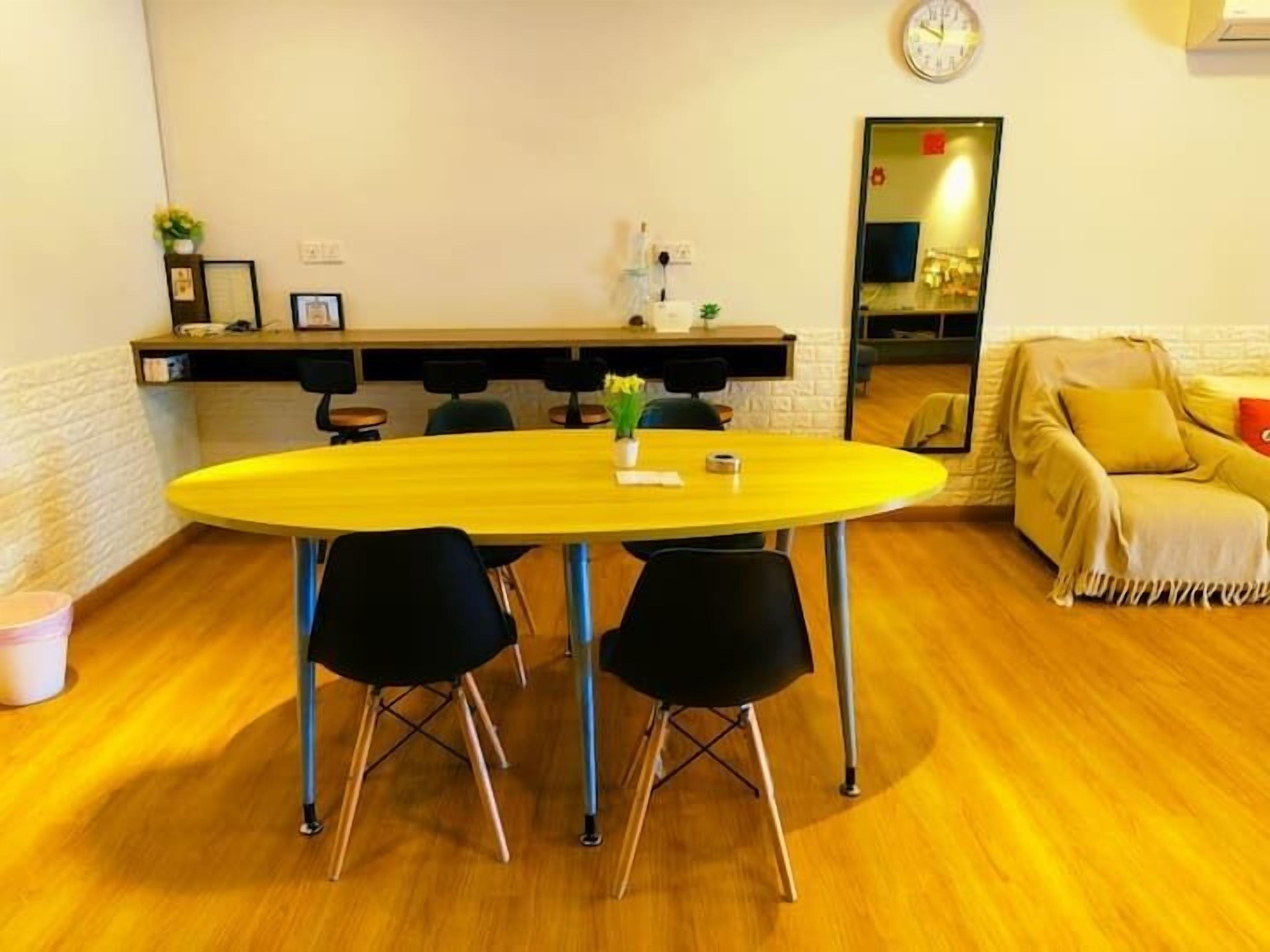 Basic Apartment | Ruang makan