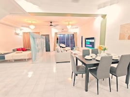 Casa Confort, vistas a la ciudad | Zona de estar