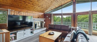 Serene 4-BR Retreat 10 Mins to Okemo