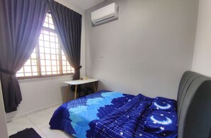 Iron/ironing board, WiFi