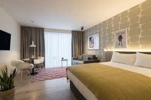 3 chambres, fer et planche à repasser, Wi-Fi gratuit, draps fournis