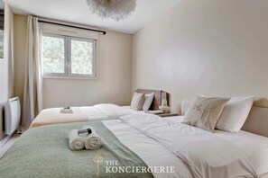 5 bedrooms, iron/ironing board, travel cot, WiFi