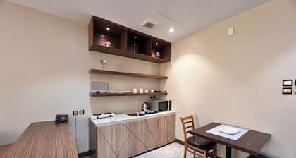 AL Ewan Pro Serviced Apartments