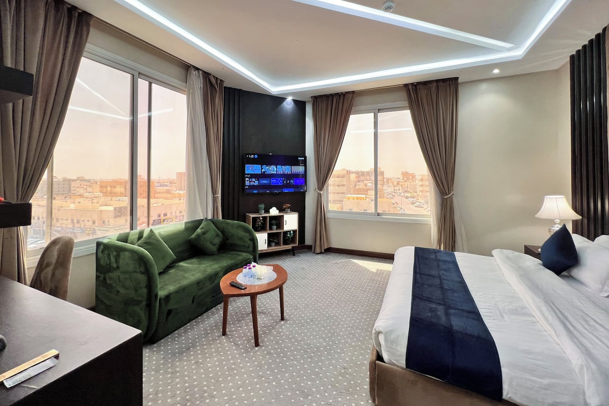 Egyptian cotton sheets, premium bedding, memory foam beds