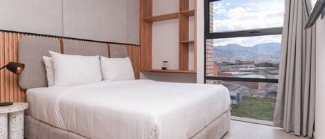 1 多间卧室、办公桌、熨斗/熨衣板、免费 WiFi