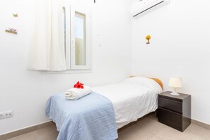 Villa | 3 bedrooms, iron/ironing board, bed sheets