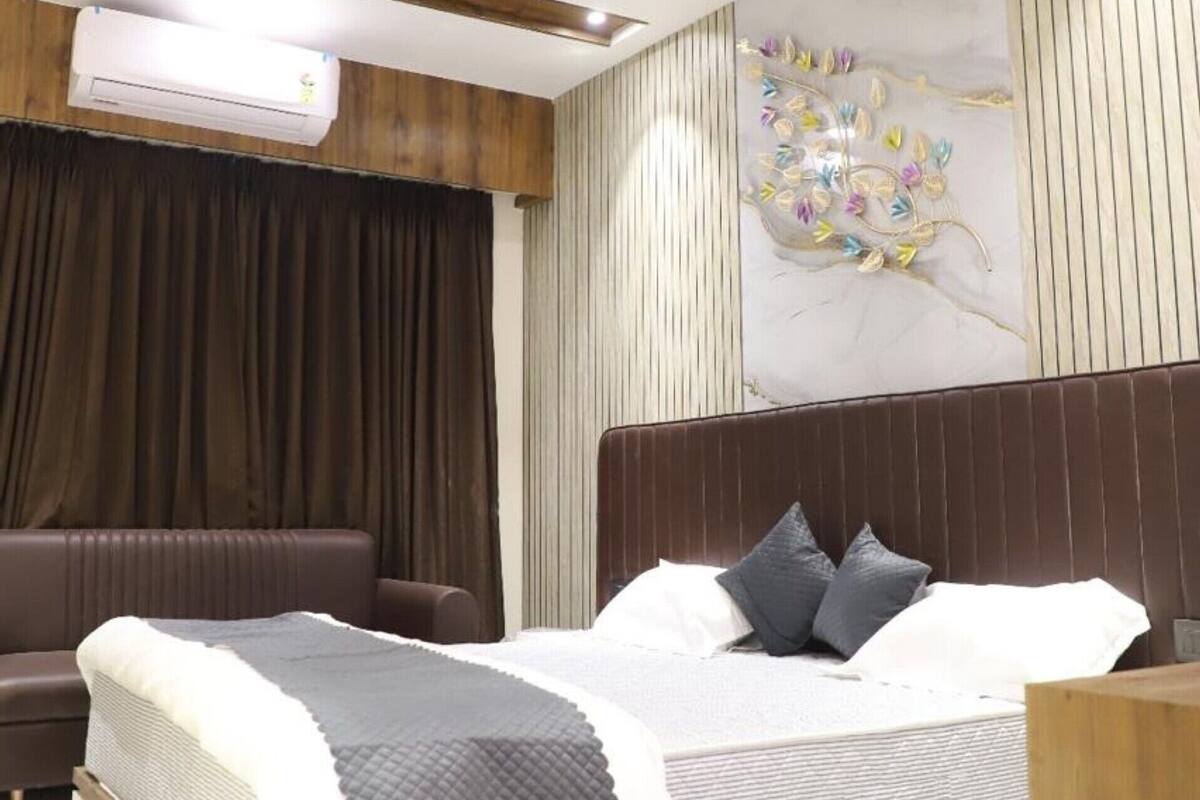 Superior Room, City View | Free WiFi, bed sheets