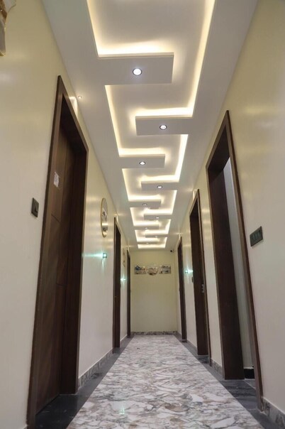 Hotel Moresta AC Room Restaurant and Bar