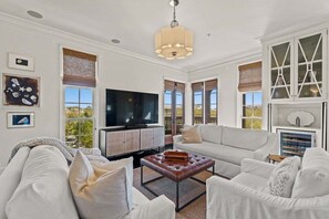 スマートテレビ、書庫