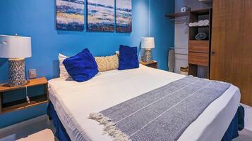 1 slaapkamer, een bureau, een strijkplank/strijkijzer, gratis wifi