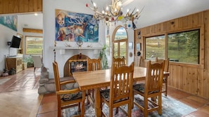 Dining - Aspen - Casa Connable (Aspen)