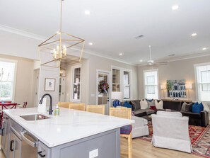 Interior - 'Sip on This Reserve by Apex Short Term Stays (Oxford)