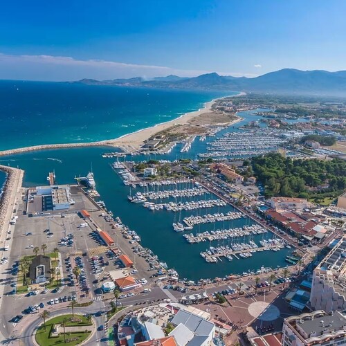 Hébergement en bord de mer avec vue imprenable cuisine équipée,wifi performant 