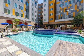 Pool - Boulevard Stays Modern Tempe 1BR ASU Pool, Gym 07 (Tempe)