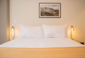 2 bedrooms, Internet