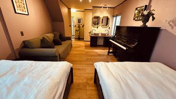 3 室のベッドルーム、アイロン / アイロン台、WiFi、ベッドシーツ