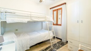 公寓 | 3 間臥室、筆電工作空間、熨斗/熨衣板、床單