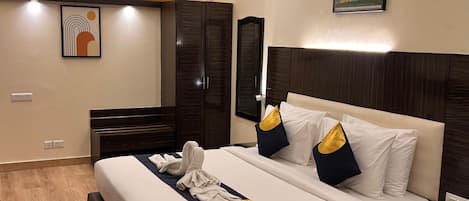 Soundproofing, iron/ironing board, free WiFi