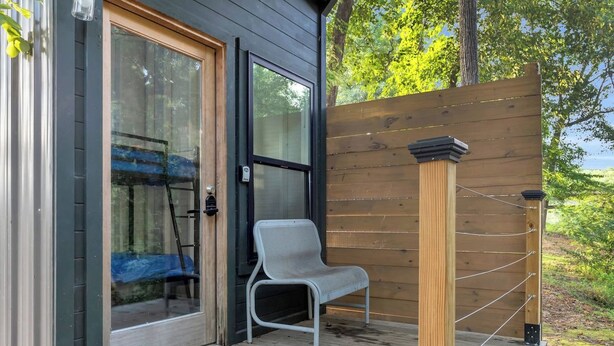Terrace/patio - The Daffodil - Cozy Camping Pod w/ River View (Easley)