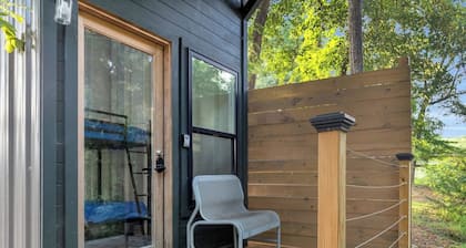 The Daffodil - Cozy Camping Pod w/ River View
