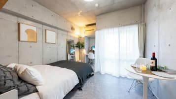 Individually decorated, individually furnished, desk, laptop workspace