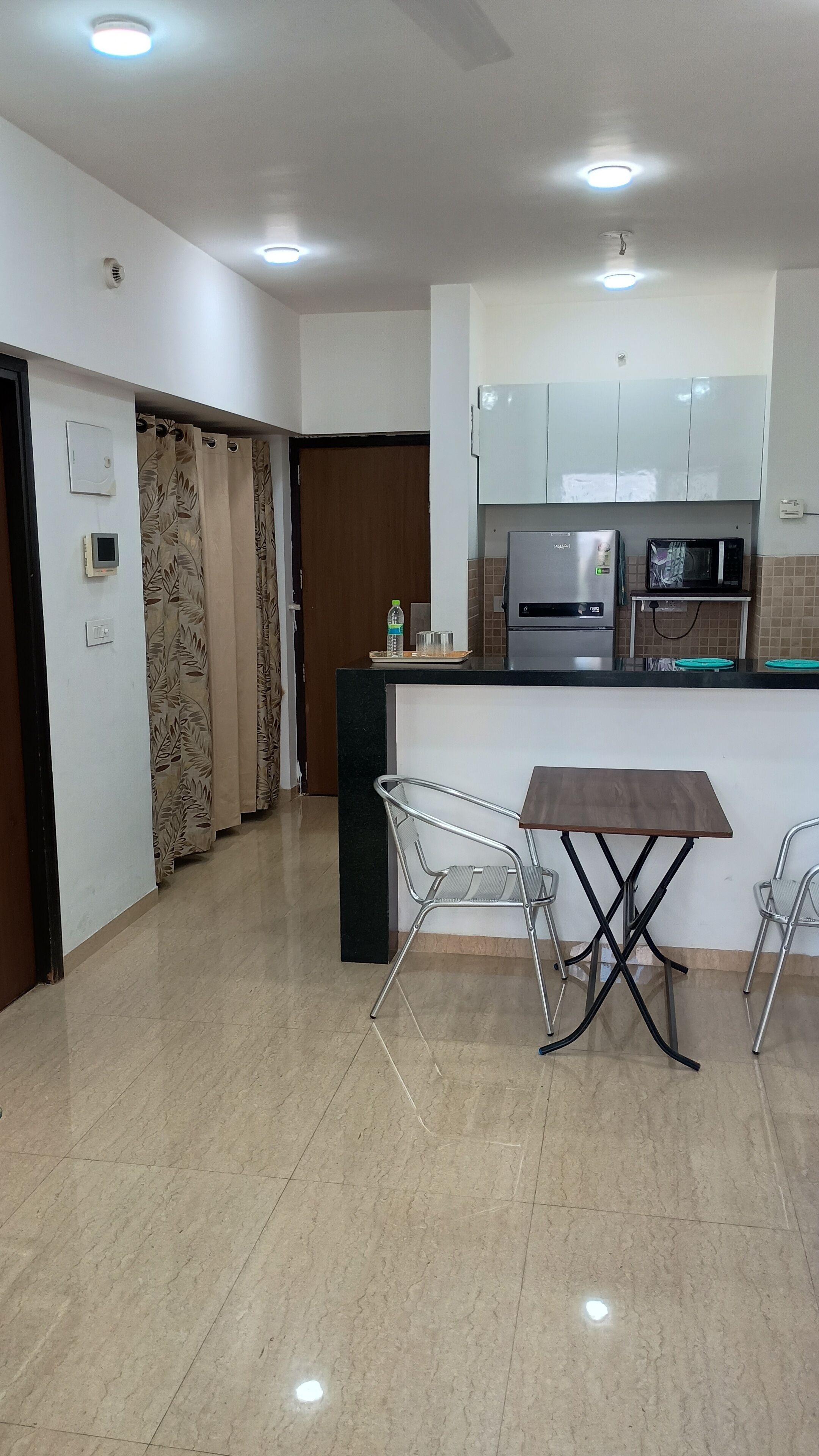 Căn hộ Deluxe, bếp, quang cảnh sân golf | Khu phòng khách