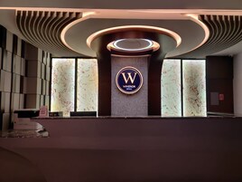 Aromatherapy, deep-tissue massages, Swedish massages, Thai massages