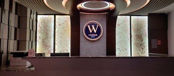 Windsor Hotel and Resort
