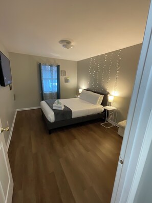 1 chambre, fer et planche à repasser, Wi-Fi, draps fournis