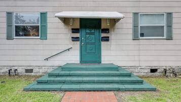 Apartment (1 Bedroom) | Interior