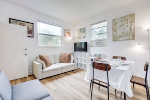 Apartment (1 Bedroom) | Front of property
