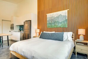 Apartment (0 Bedroom) | Interior