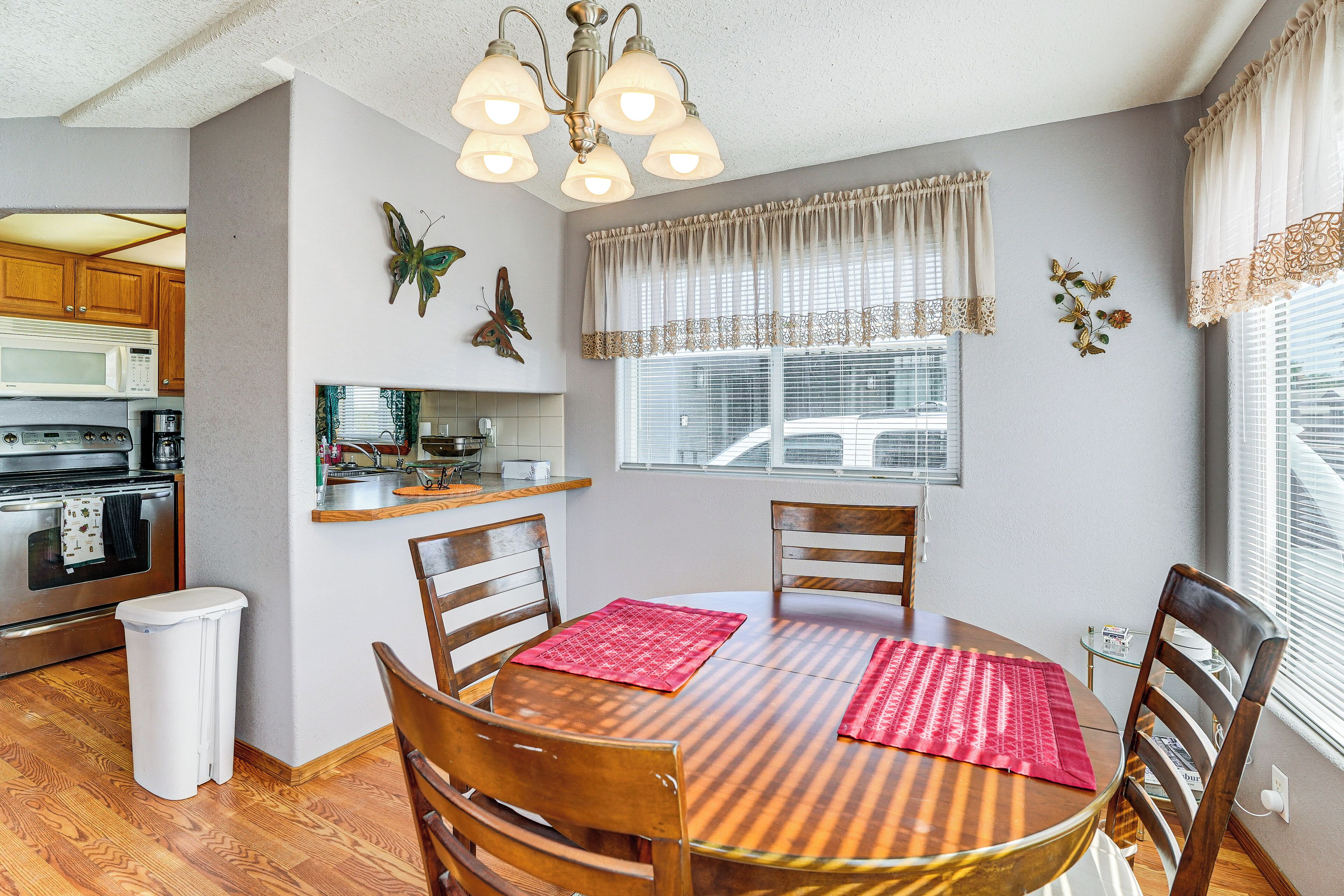 House (1 Bedroom) | Interior