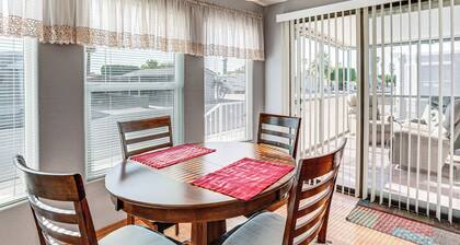 Pool, Hot Tub & Tennis Courts: Yuma Home Near Dtwn