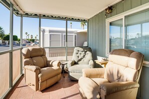 House (1 Bedroom) | Interior - Pool, Hot Tub & Tennis Courts: Yuma Home Near Dtwn (Yuma)