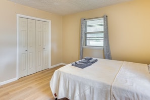 House (3 Bedrooms) | Interior - 3 Mi to OU Campus: Norman Home w/ Sleek Interior! (Norman)