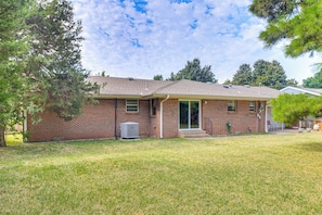 House (3 Bedrooms) | Interior - 3 Mi to OU Campus: Norman Home w/ Sleek Interior! (Norman)