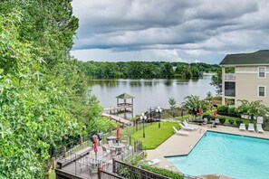 Apartment (3 Bedrooms) | Interior - Lake & Pool Access, Home Gym: Fayetteville Condo! (Fayetteville)