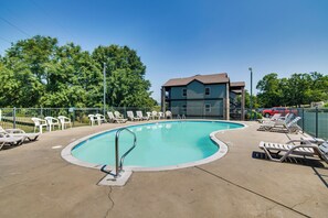 Apartment (0 Bedroom) | Interior - Renovated Resort Condo, 2 Mi to Silver Dollar City (Branson West)