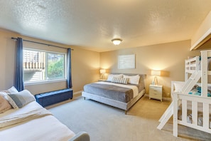 House (5 Bedrooms) | Interior